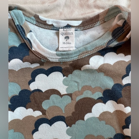 kate quinn 70s blue clouds short sleeve lap neck bodysuit (organic cotton) - Picture 2 of 4